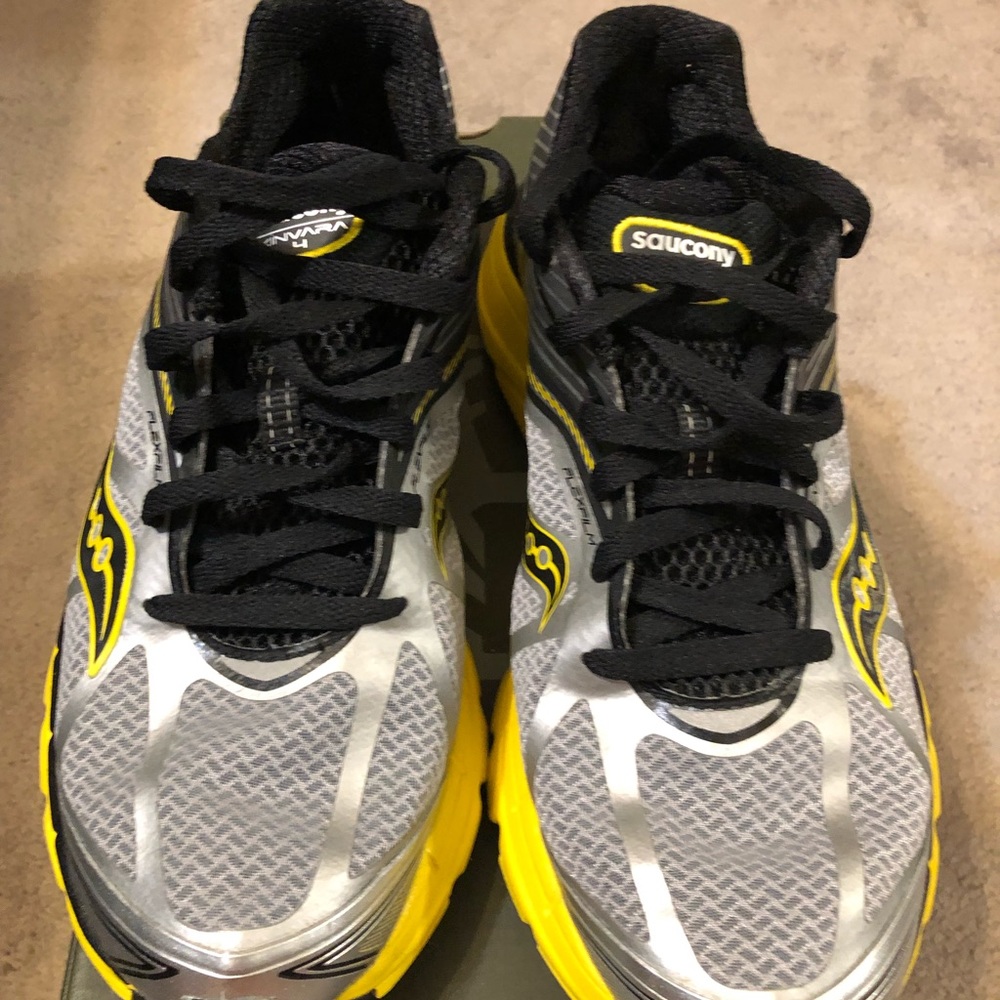 Men’s Saucony Running Sneakers - Size 9